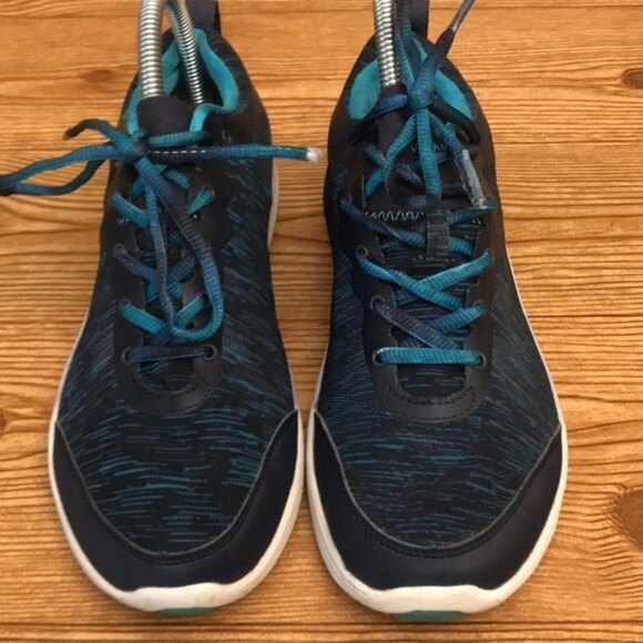 Vionic Agile Fyn Navy blue shoes size 9 - Picture 6 of 10